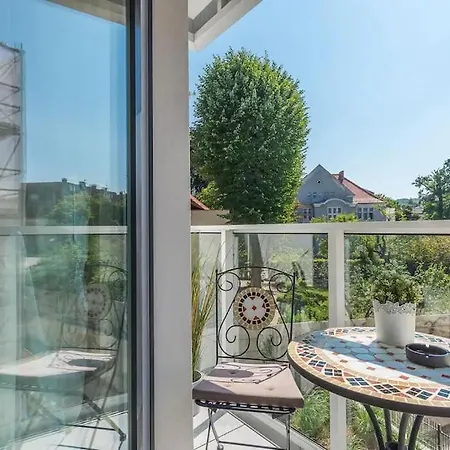 Urban Chic - Great Location - Kamienica Kollotaja Gdańsk